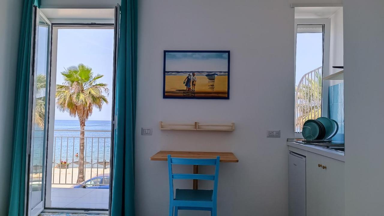 אגרופולי B & Beach מראה חיצוני תמונה