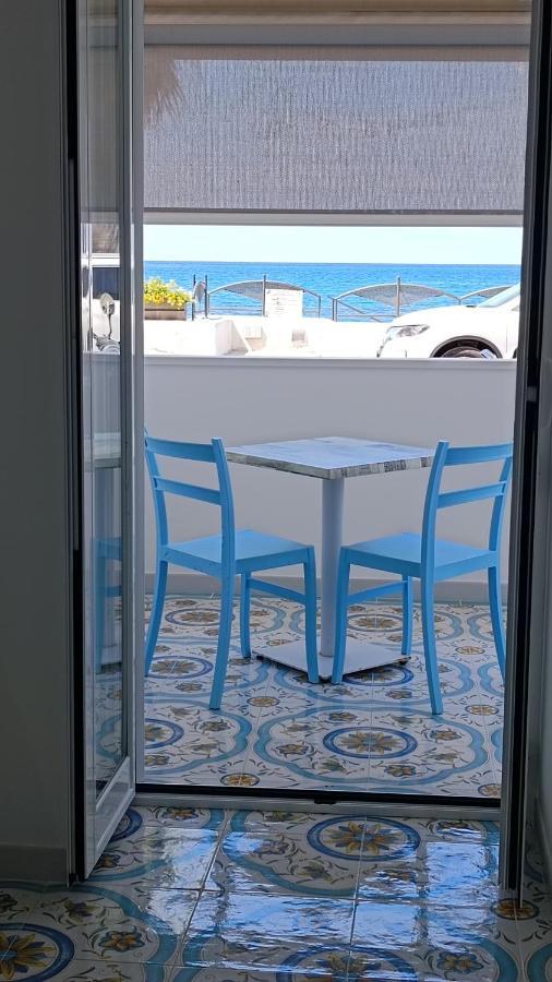 אגרופולי B & Beach מראה חיצוני תמונה