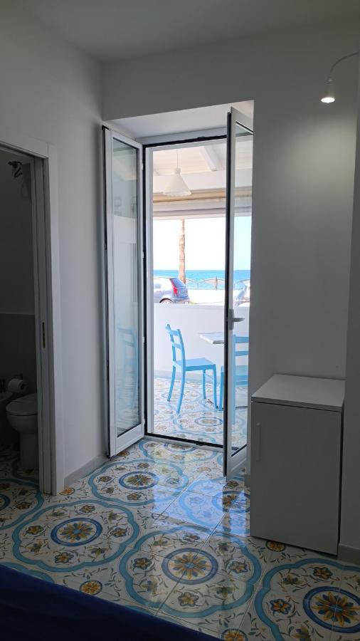 אגרופולי B & Beach מראה חיצוני תמונה